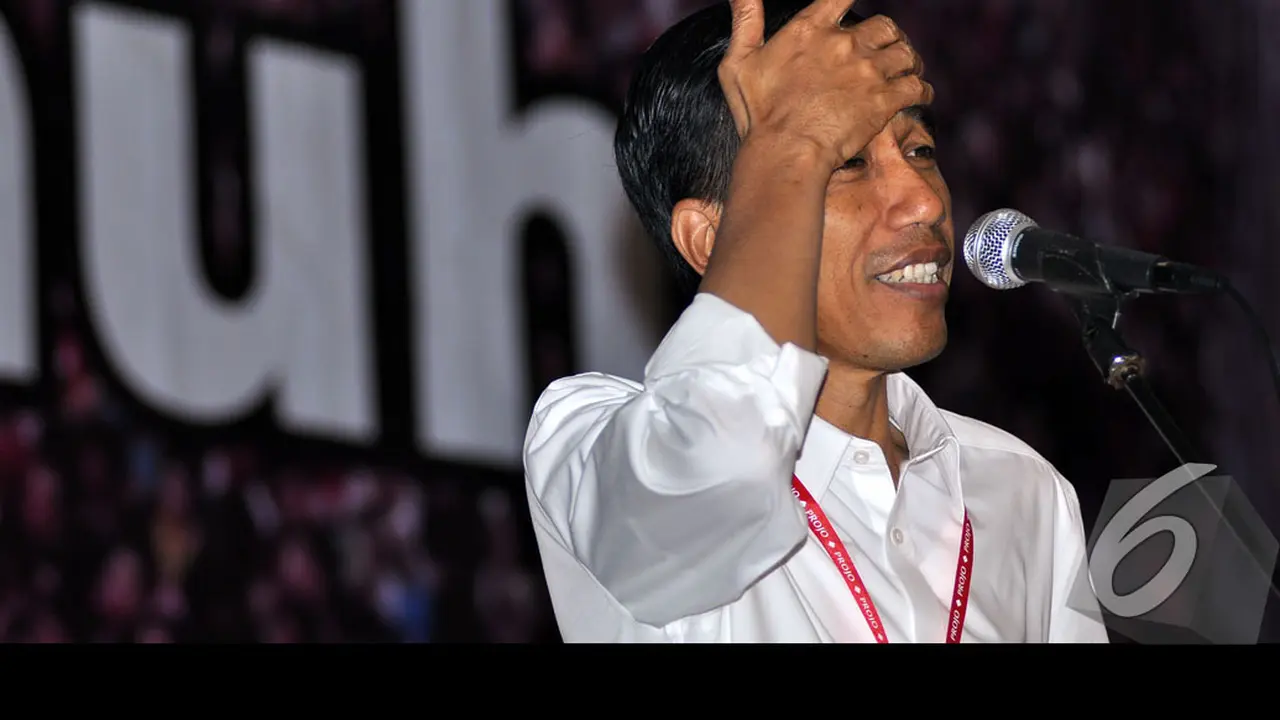 Ekspresi Gokil Jokowi Saat Hadiri Rakornas II Projo