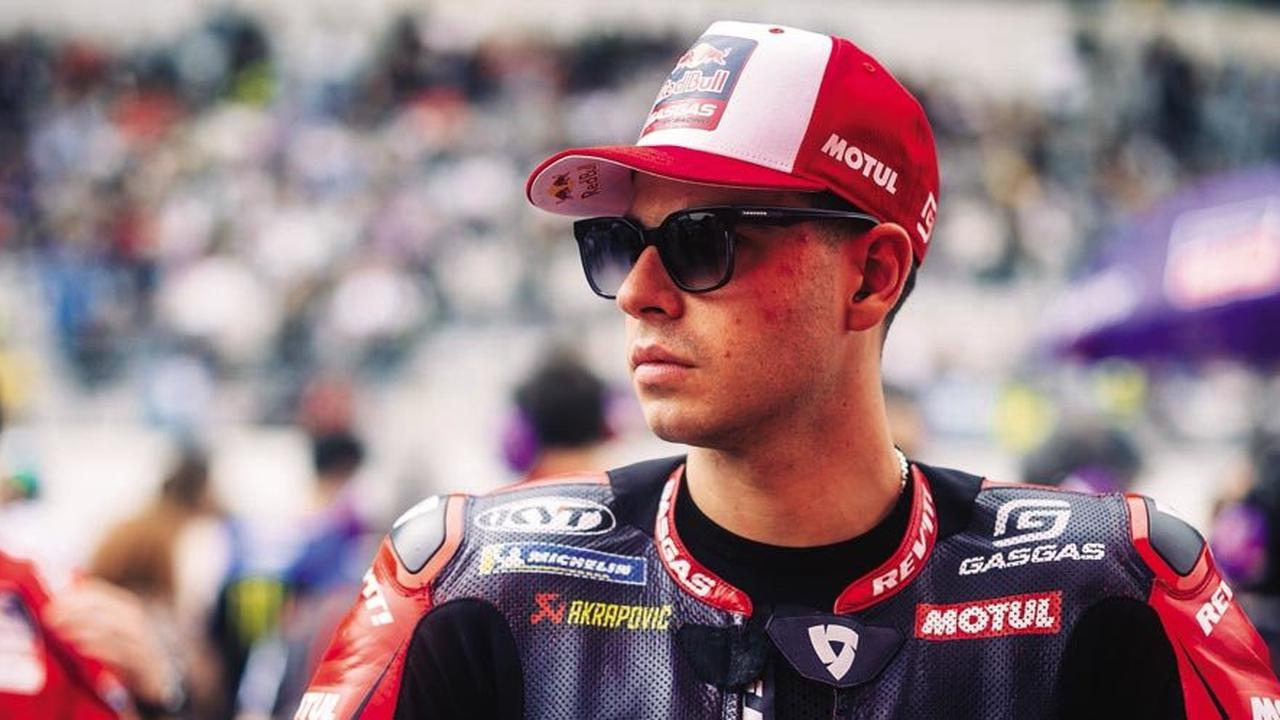 Andrea Dovizioso vs Augusto Fernandez: Siapa yang Bakal Dipilih Yamaha Jadi Test Rider di MotoGP 2025?