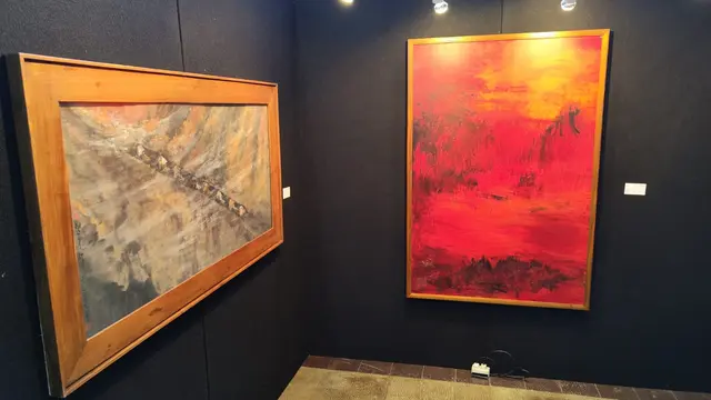 Sidik W Martowidjojo mengangkat tema Perjalanan Menuju Kearifan dalam pameran lukisan karya-karyanya.