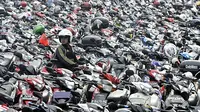 Pengelola Penitipan Motor Reguk Untung Besar