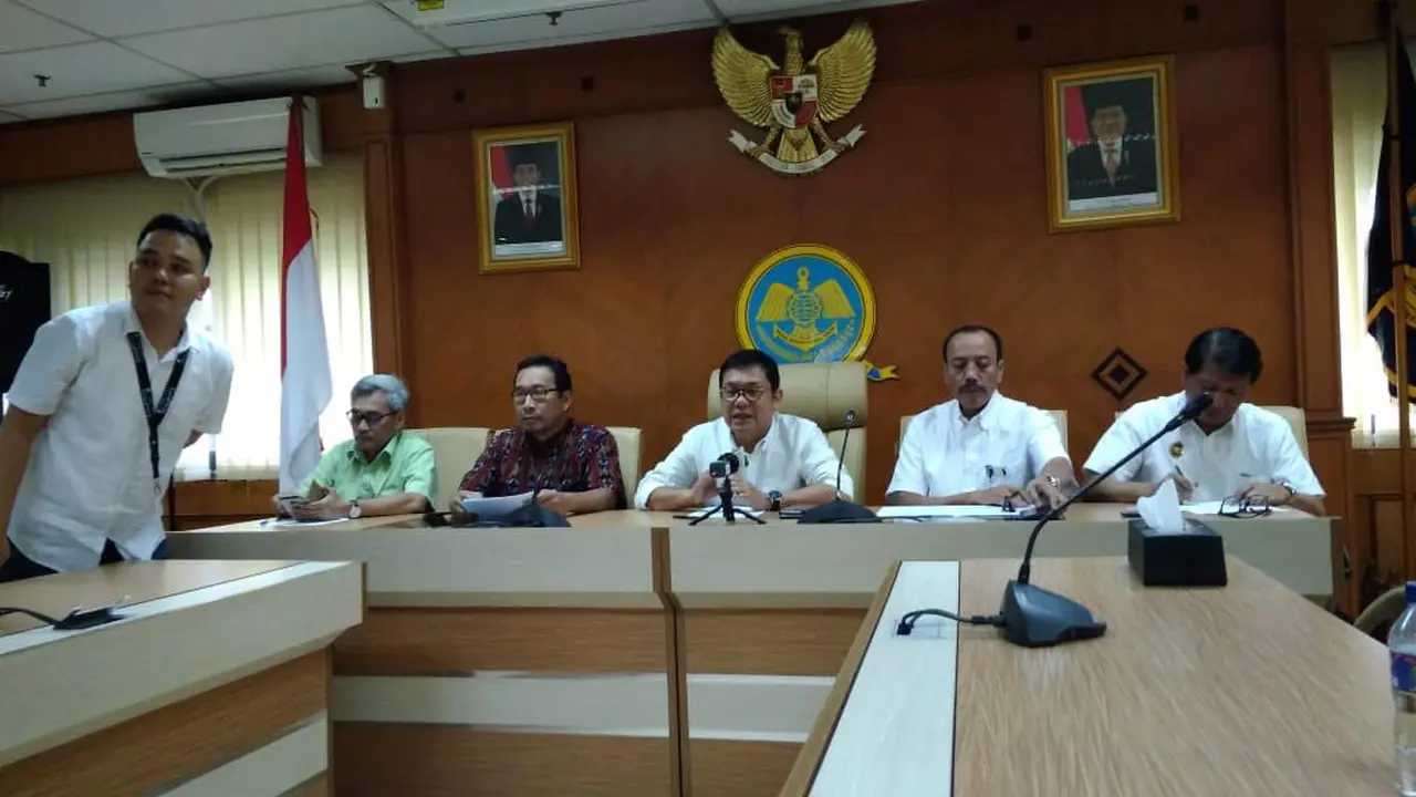 Kementerian Perhubungan menggelar jumpa pers mengenai penanganan gempa dan tsunami di Sulawesi Tengah