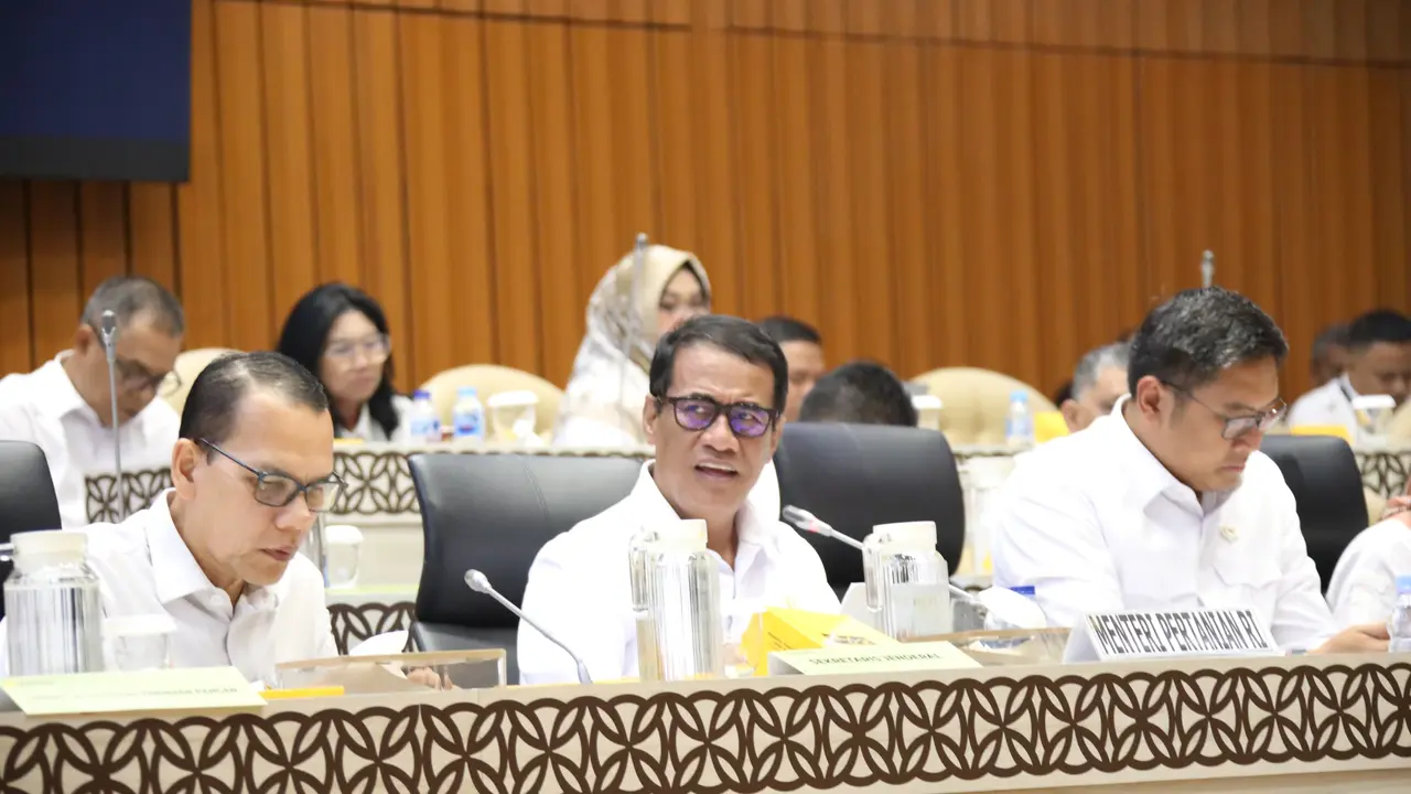 Komisi IV DPR RI Puji Mentan Amran: Produksi Surplus 3,7 Juta Ton, Urusan Harga Bukan Tanggung Jawab Kementan