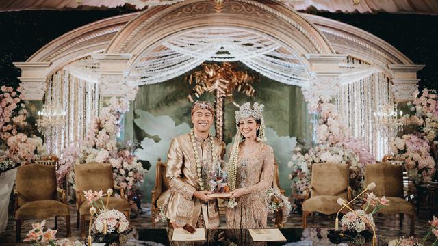 Potret Akad Nikah Vidi Aldiano dan Sheila Dara dengan Adat Sunda (ist)
