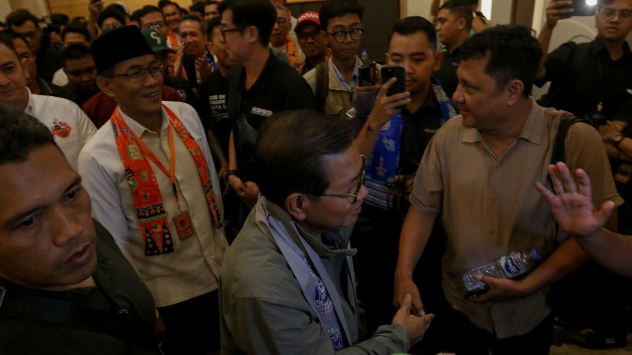 Pramono-Rano tanggapi quick count Pilkada Jakarta 2024