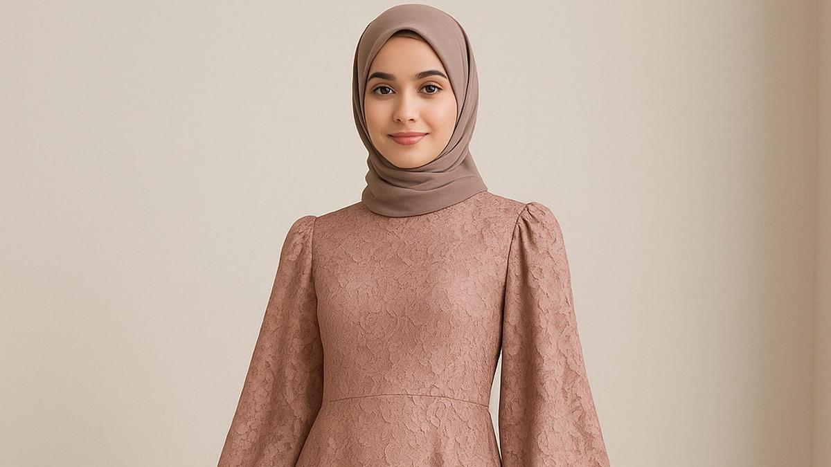 7 Model Gamis A-Line Brokat dengan Lengan Balon, Cocok untuk Segala Acara di 2025