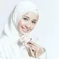 Laudya Cynthia Bella dengan gaya hijab glamor bagaikan princess, seperti apa? Sumber: Instagram.com.