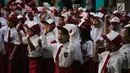 Antusias murid mengikuti upacara bendera pada hari pertama sekolah di SDN Pisangan 02, Ciputat, Tangerang Selatan, Senin (15/7/2019). Senin, 15 Juli 2019 merupakan hari pertama masuk sekolah tahun ajaran 2019/2020 usai libur panjang. (Liputan6.com/Faizal Fanani)