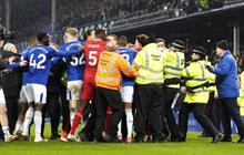Begini Kronologi Kericuhan Everton vs Liverpool di Laga Panas Derby Merseyside
