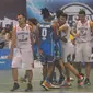 Indonesia Patriots saat dikalahkan IBL All-Star (Vincentius Atmaja/Bola.com)