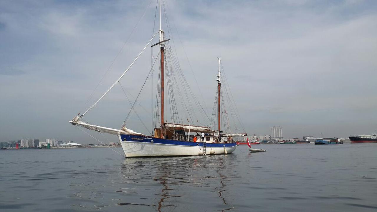 Kapal layar Swiss Fleur de Passion di Sunda Kelapa, Jakarta (4/4/2018) (Rizki Akbar Hasan/Liputan6.com)