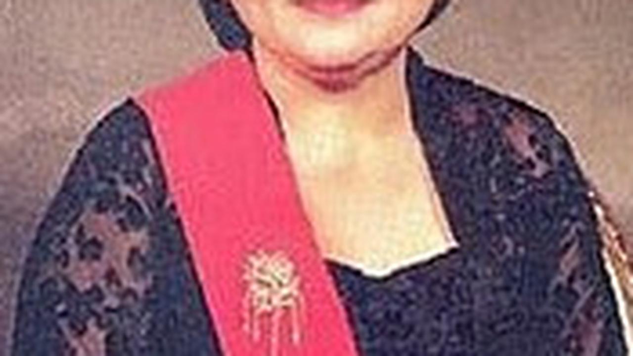 Ternyata Ibu Tien Soeharto Cuma Mau Diwawancara Pemuda ini, Sosoknya Kini Jadi Capres 2024