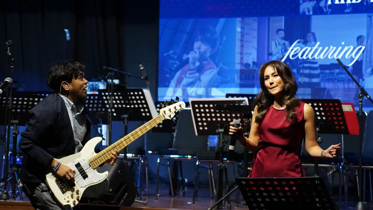 Konser Symphony of Love