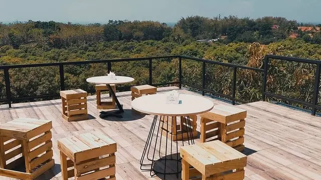 Rooftop Kopi Gincu Cirebon