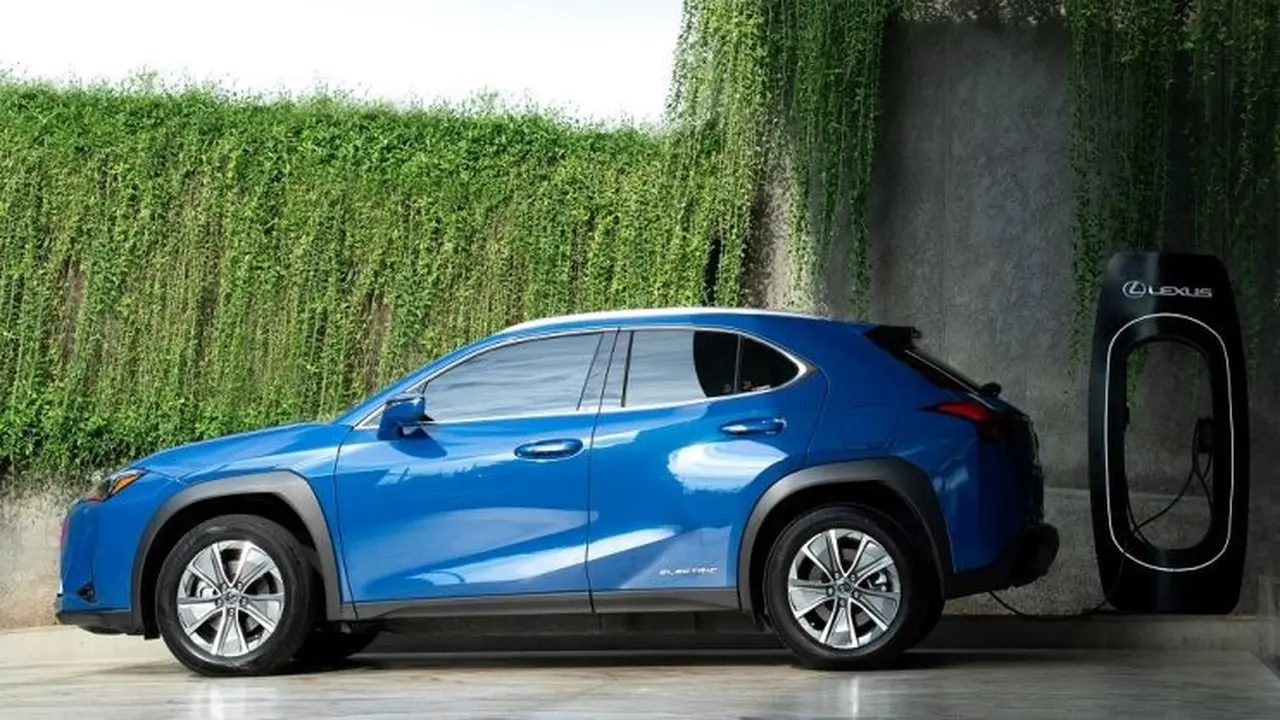Lexus Sediakan Pengisian Baterai Mobil Listrik Eksklusif (ist)