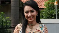 Ratna Listy Hibur 2500 Anak Yatim Piatu