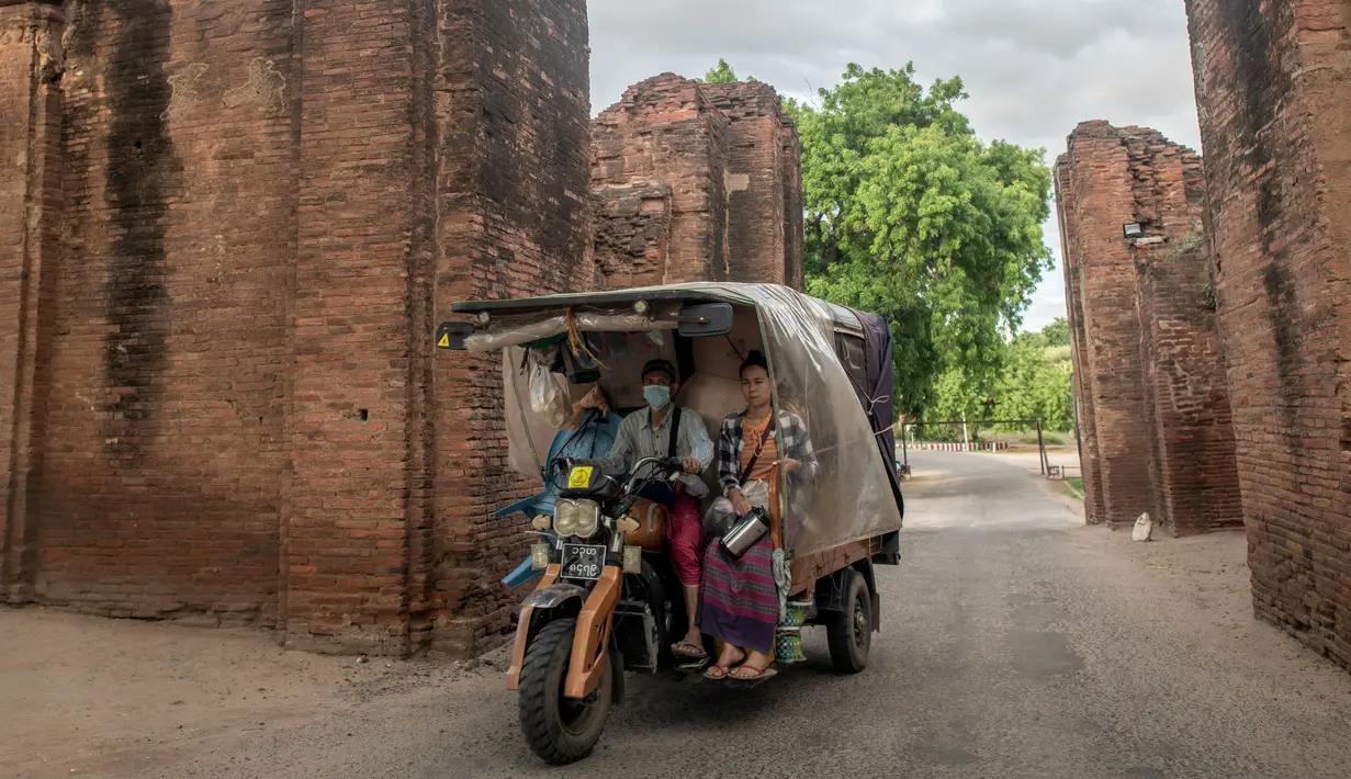 Myanmar menjadi populer di kalangan wisatawan yang mencari destinasi yang jauh dari keramaian backpacker di Asia Tenggara. (Sai Aung MAIN / AFP)