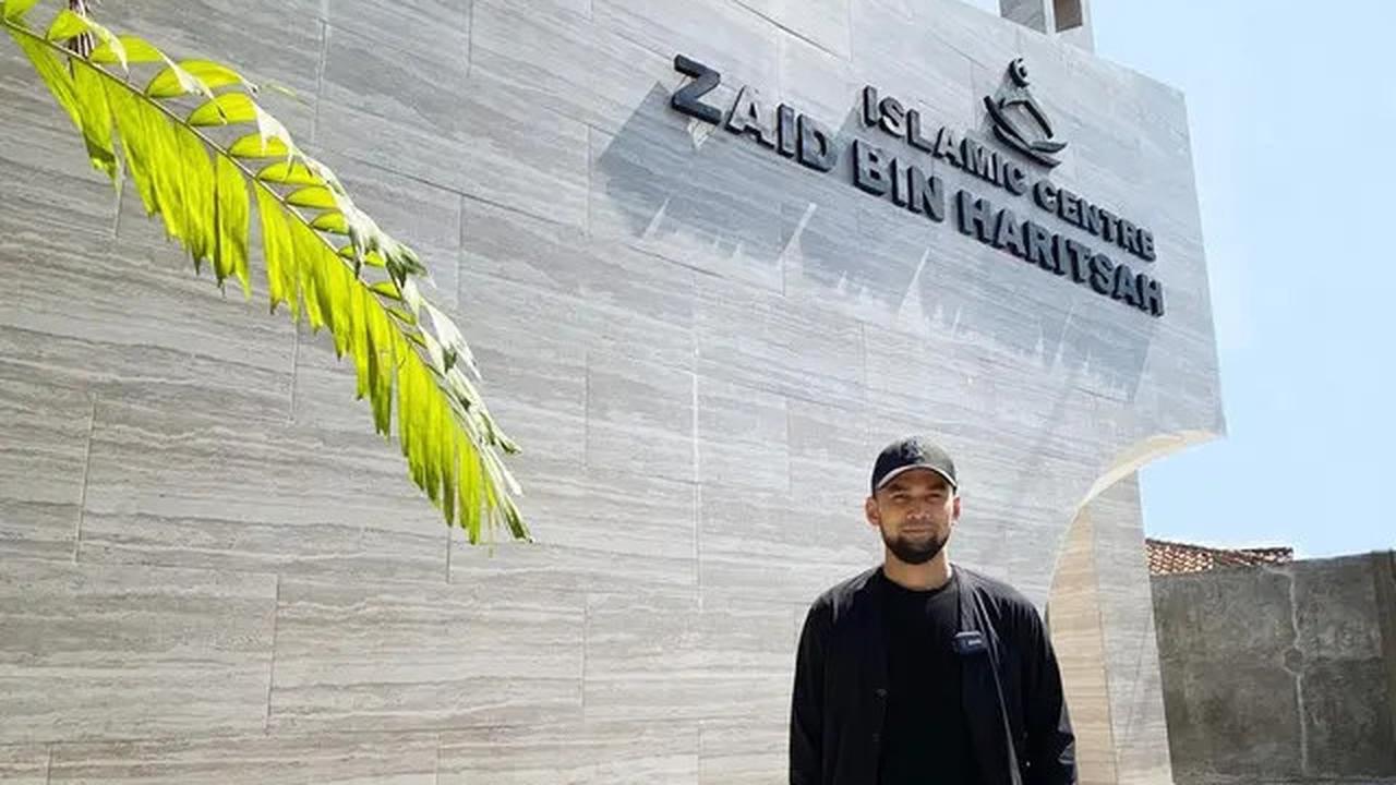 Deretan Artis-Artis yang Batal Naik Haji karena Visa Furoda Tidak Diterbitkan oleh Pemerintah Arab Saudi