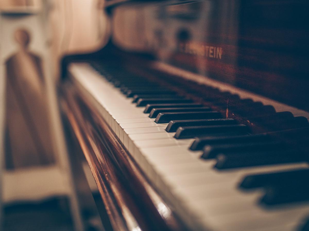 Tangga nada yang di miliki alat musik seperti piano dan organ adalah