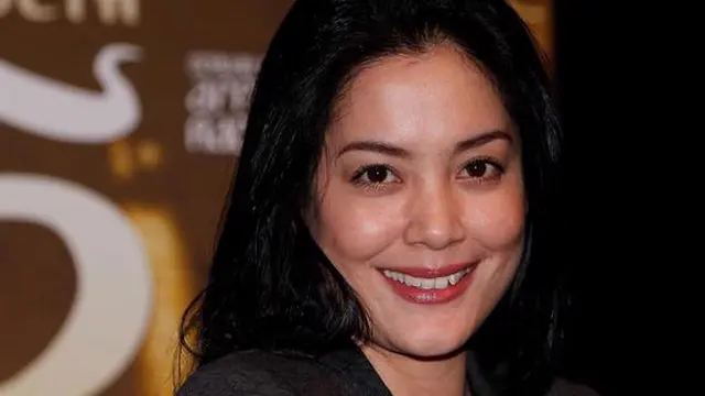 Menikah, 5 Artis Ini Mualaf