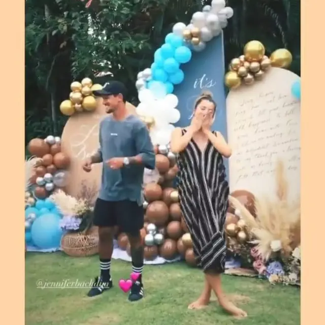 Penampilan Simpel Jennifer Bachdim di Baby Shower yang Digelar Sahabatnya