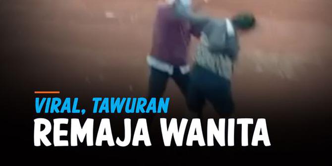 VIDEO: Viral, Tawuran Remaja Wanita Saling Pukul dan Jambak