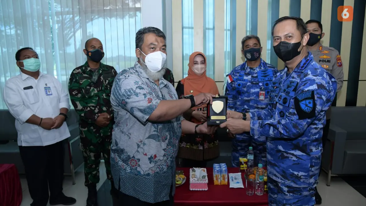 Vaksinasi TNI AU dan Berau Coal
