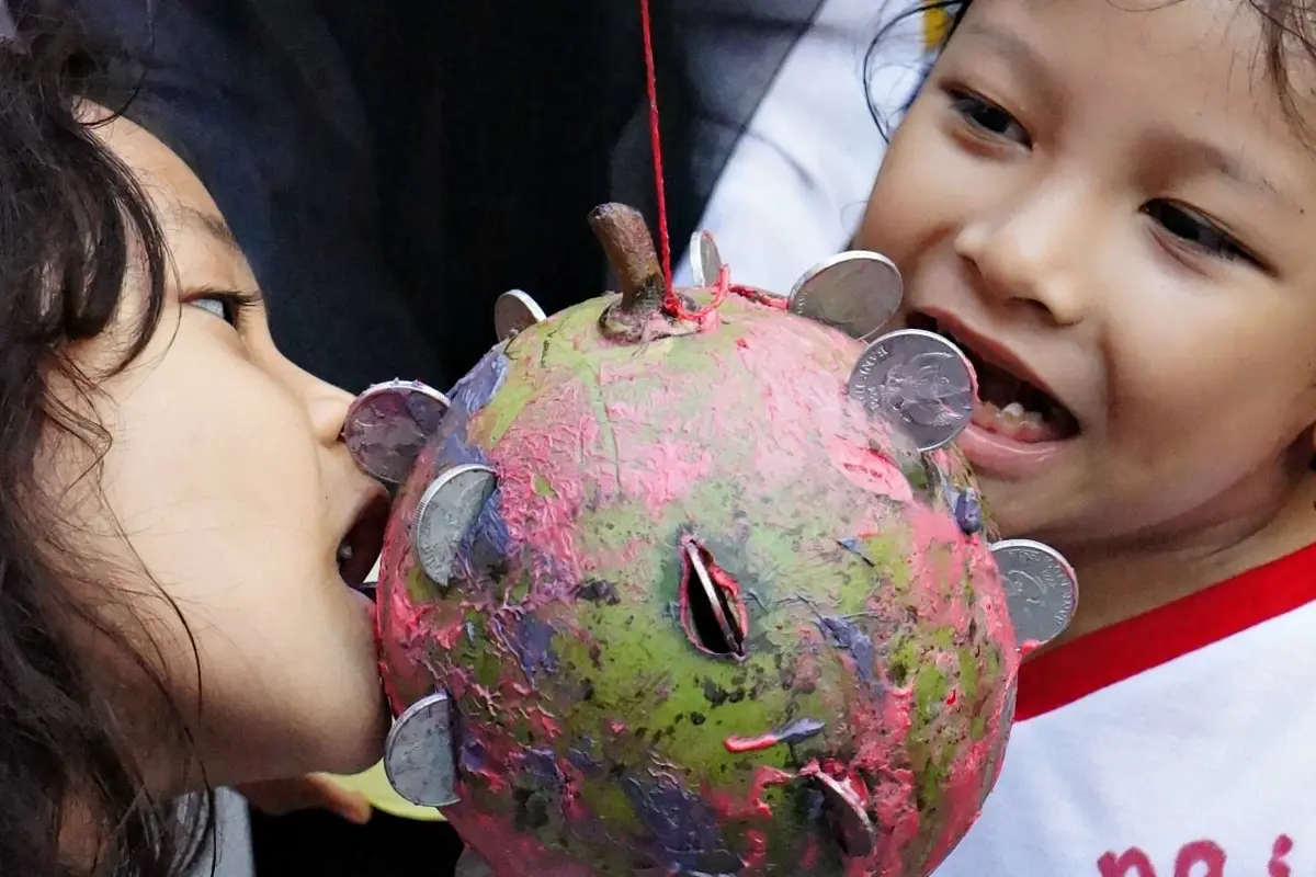 [Bintang] Kata Astrologer: 3 Zodiak Ini Nggak Akan Mau Kalah Lomba 17an