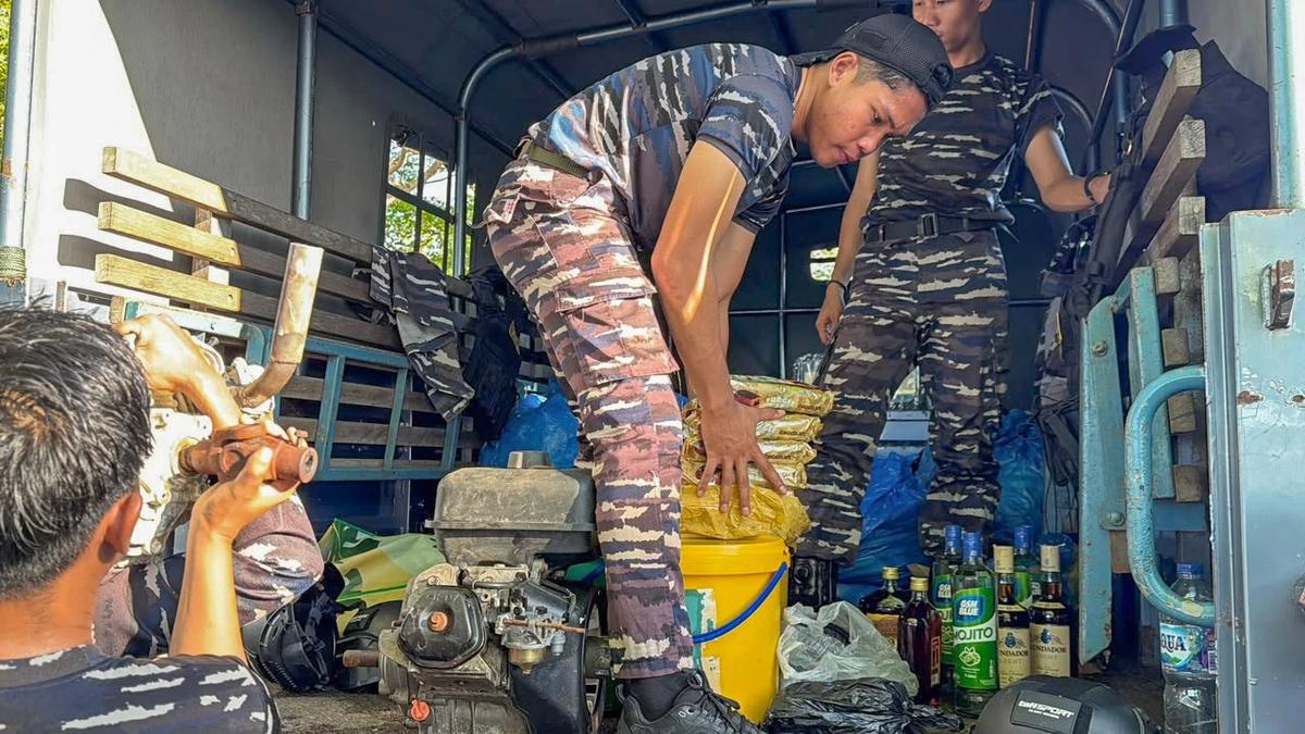 FOTO: TNI AL Gagalkan Penyelundupan Barang Ilegal dari Filipina di Perairan Sulawesi Utara
