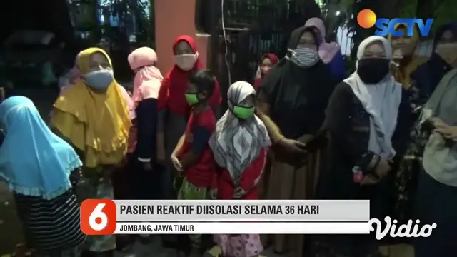 Suasana tangis haru mewarnai kepulangan dua pasien reaktif Covid-19 Zulfadli Mursidah dan ayahnya Fahrukan di Desa Kepuhkembeng, Kecamatan Peterongan, Jombang, Rabu malam. Tak hanya keluarga, sejumlah tetangga pun ikut menyambut dengan iringan sholaw...