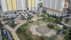 Pasien Covid-19 saat berolahraga di RSDC Wisma Atlet, Kemayoran, Jakarta, Senin (7/3/2022). Pemerintah menurunkan status PPKM menjadi level 2 untuk wilayah Jabodetabek dan Surabaya dikarenakan penurunan kasus konfirmasi harian dan juga rawat inap rumah sakit. (merdeka.com/Iqbal S. Nugroho)