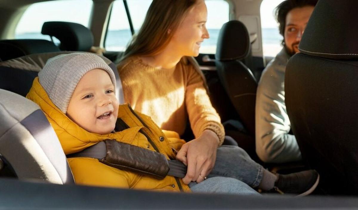 6. Tetap Dekat dengan Bayi selama Perjalanan