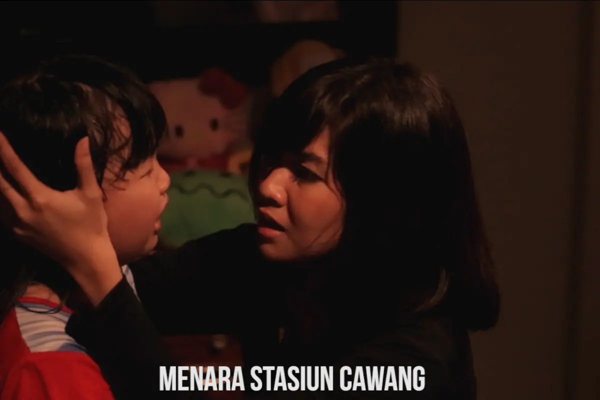 [Bintang] Foto adegan film Menara Stasiun Cawang