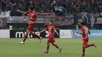 Bek Persija Jakarta, Alexandre Ruiz, merayakan gol yang dicetaknya ke gawang Tira Persikabo pada laga Shopee Liga 1 di Stadion Patriot Chandrabhaga, Bekasi, Minggu (3/11). Persija menang 2-0 atas Tira Persikabo. (Bola.com/Yoppy Renato)
