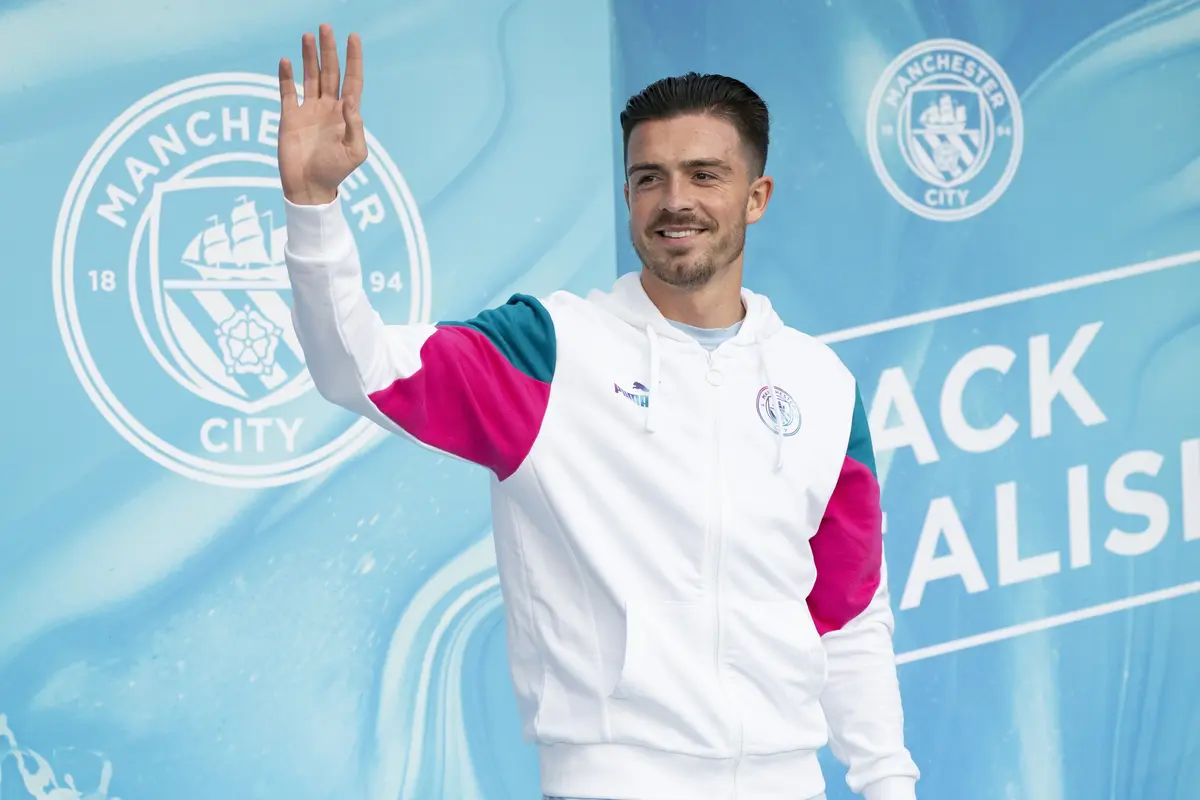 Jack Grealish Resmi Diperkenalkan Manchester City