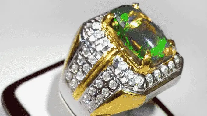 Aneka Ragam Jenis Batu Akik Kalimaya yang Berkilau