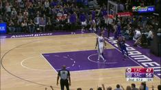 Blake Griffin jadi kunci kemenangan Los Angeles Clippers saat hadapi Sacramento Kings dengan skor 97-95.