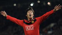 Park Ji-Sung merupakan mantan gelandang andalan Setan Merah dan menjadi salah satu pemain Asia tersukses yang pernah bermain di Eropa. Ia tercatat pernah membela PSV Eindhoven, Queens Park Rangers, dan Manchester United. Total 13 trofi ia raih bersama MU dan 4 trofi bersama PSV. (AFP/Andrew Yates)