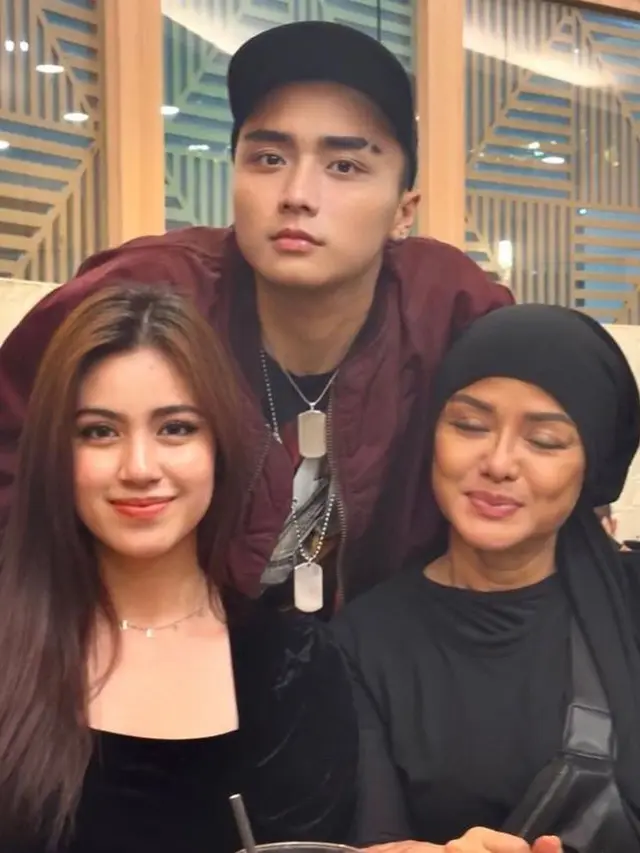 Potret Kedekatan Betharia Sonatha dengan Rinoa Aurora, Sempat Beri Pesan Agar Menanamkan Kasih Sayang pada Pasangan