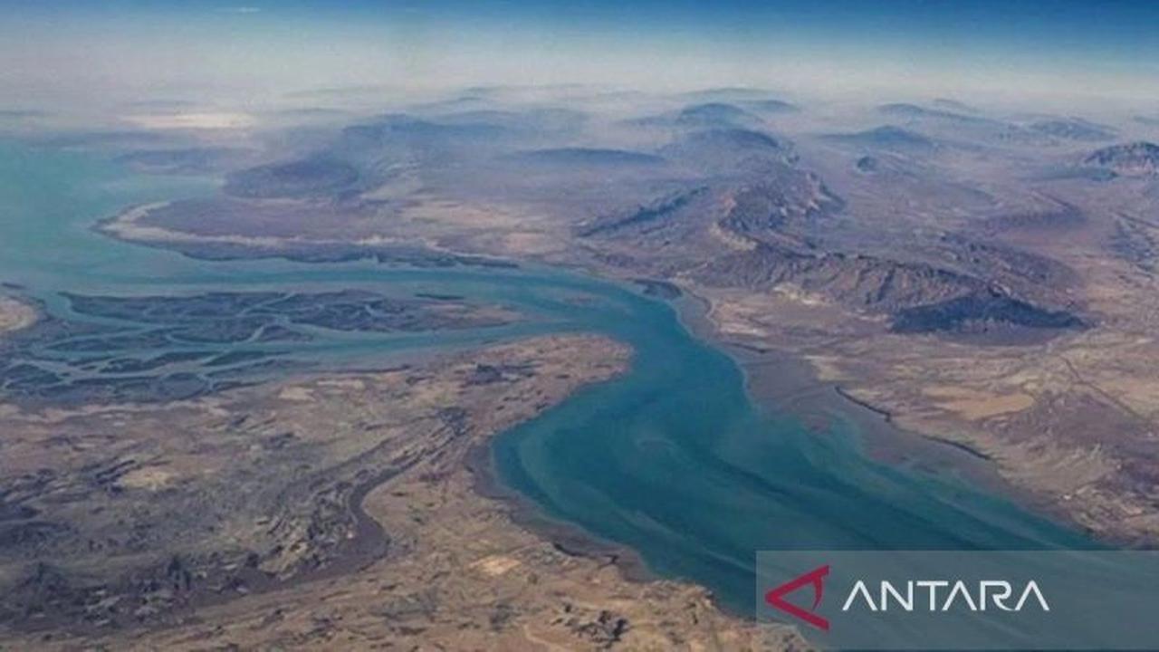 Dampak Krisis Selat Hormuz: Ancaman Serius bagi Stabilitas Ekonomi dan Keamanan Maritim Indo-Pasifik