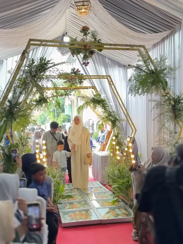 Rezky Aditya Jadi Saksi di Nikah