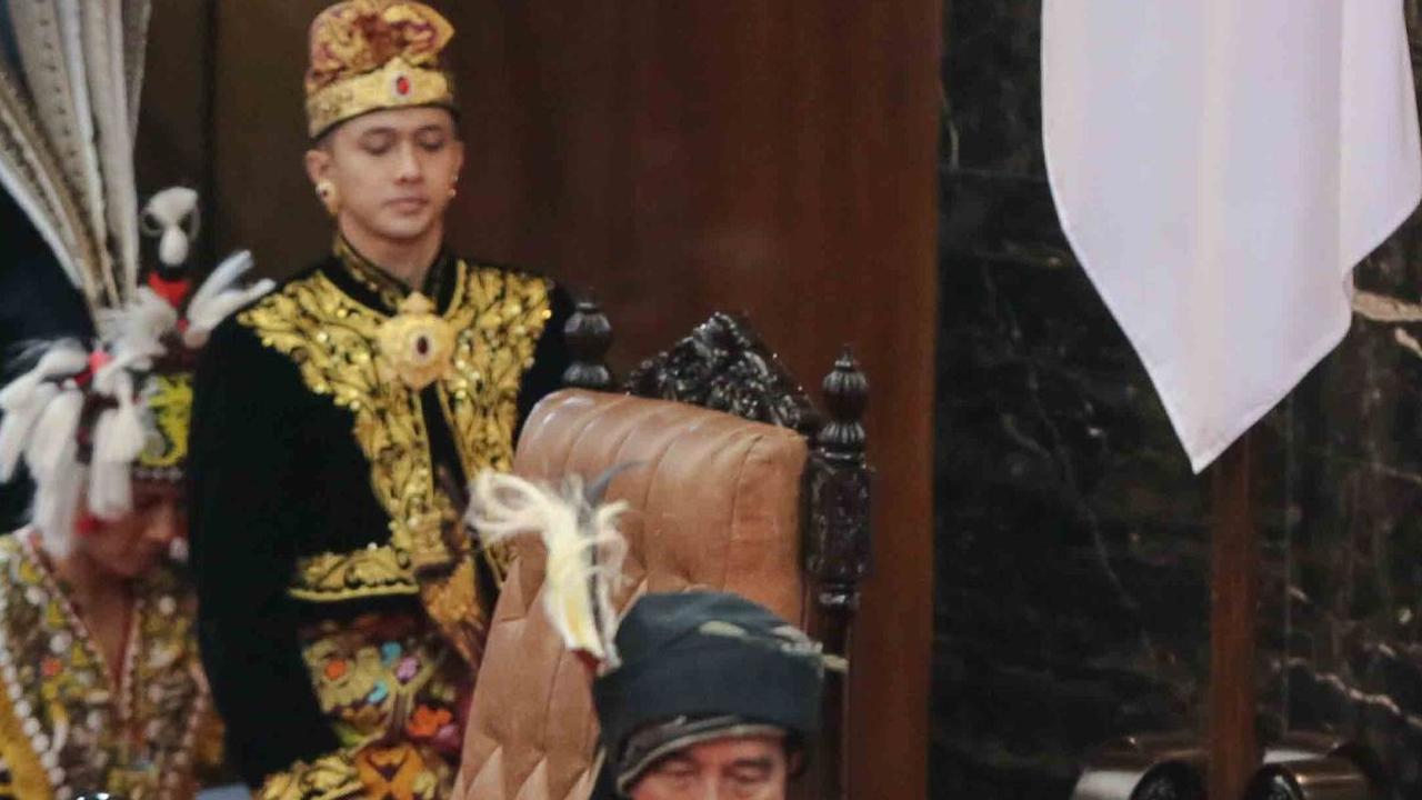 Jokowi mengaku baru mengetahui bahwa diberi julukan 'Pak Lurah' di ruang publik, dalam kaitannya dengan penentuan calon presiden-calon wakil presiden.