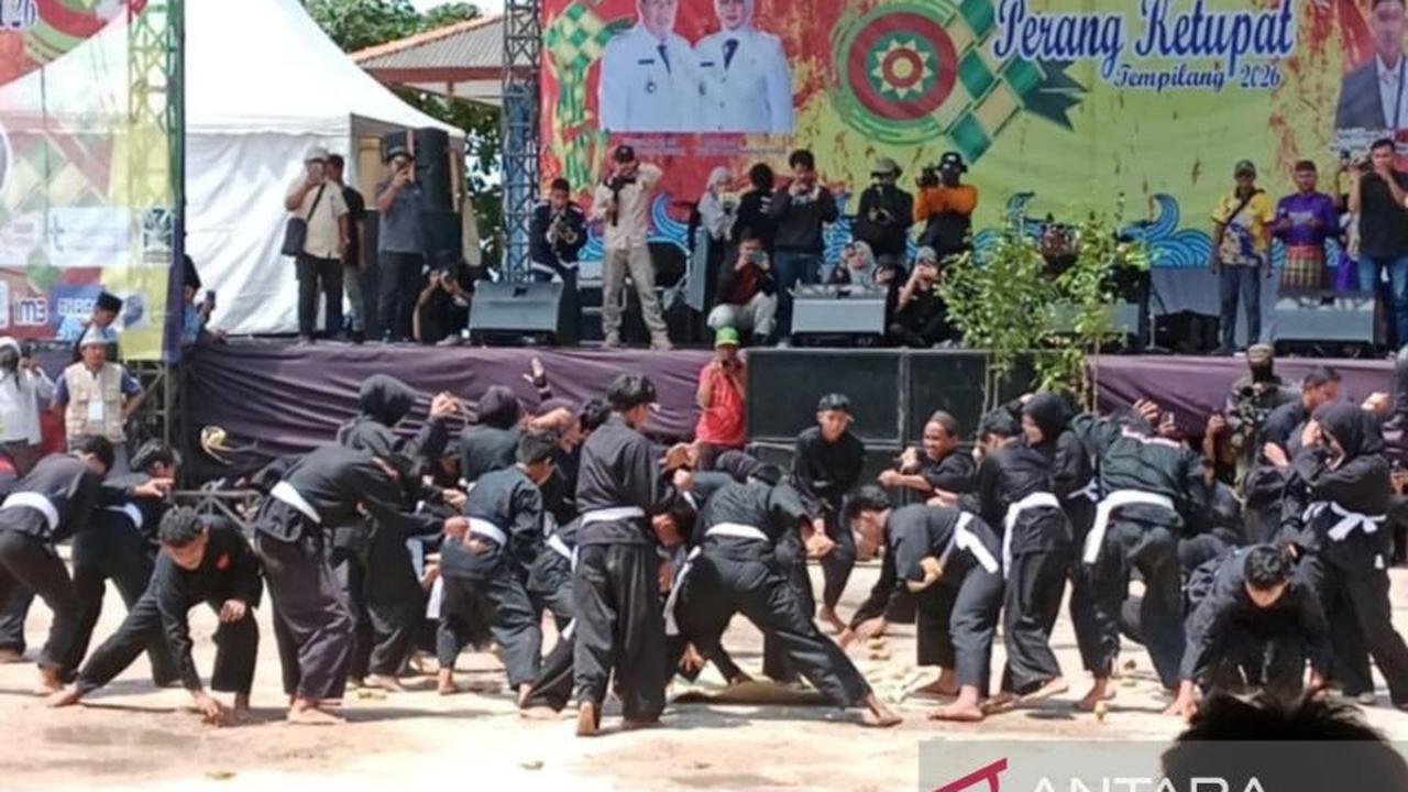 Pemkab Bangka Barat Fasilitasi Festival Perang Ketupat, Lestarikan Tradisi Jelang Ramadhan