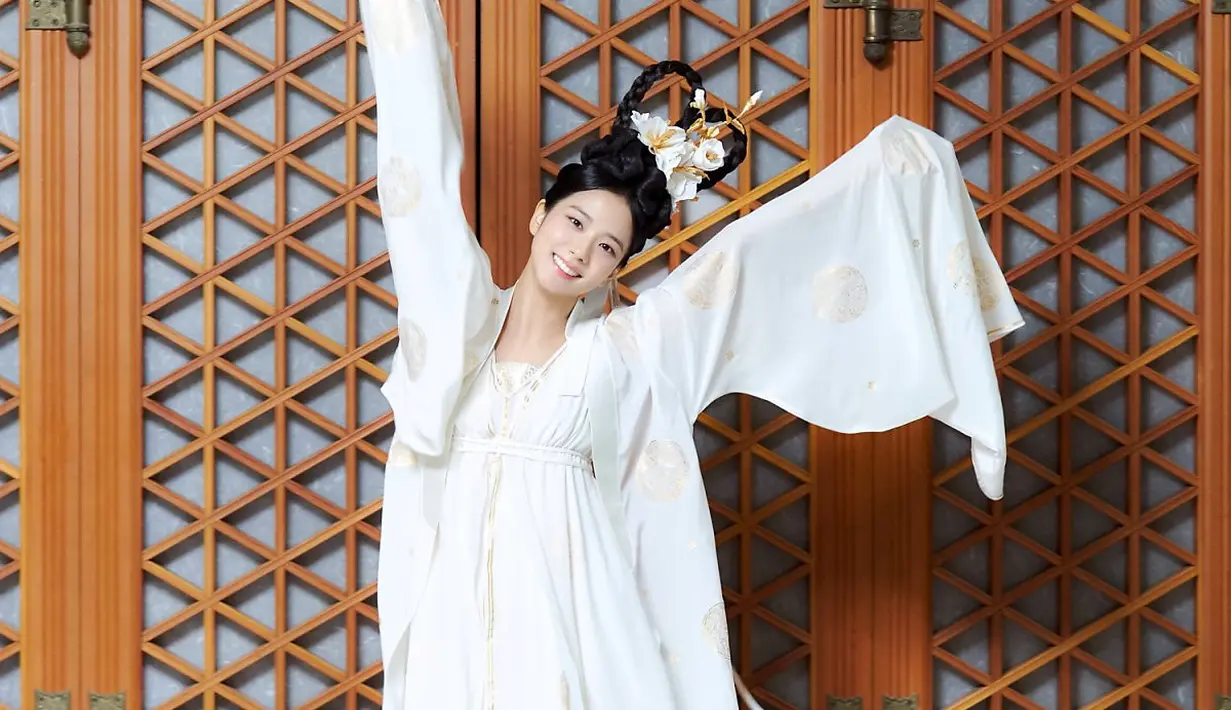 Film Dr Cheon and Lost Talisman sendiri tayang di bioskop mulai 27 September 2023.  [Dok/YG Entertainment]