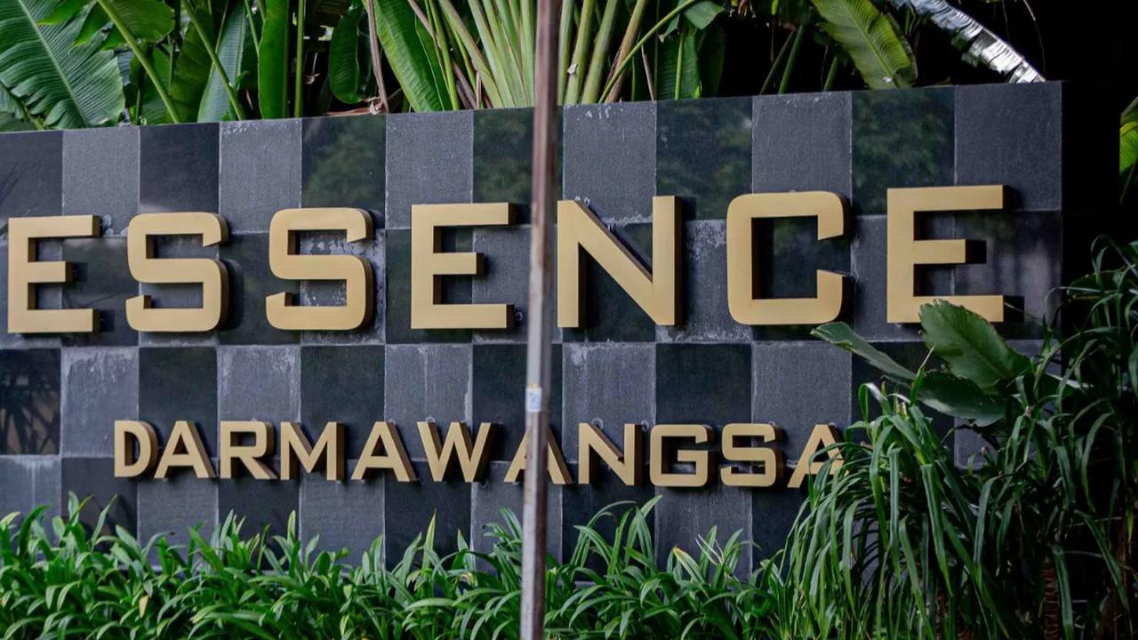 Polda Metro Jaya melakukan penggeledahan apartemen milik Firli Bahuri di kawasan Dharmawangsa, Jakarta, Selasa (5/12/2023). Penggeledahan dilakukan saat Firli diperiksa oleh Dewan Pengawas KPK terkait dugaan pelanggaran kode etik.
