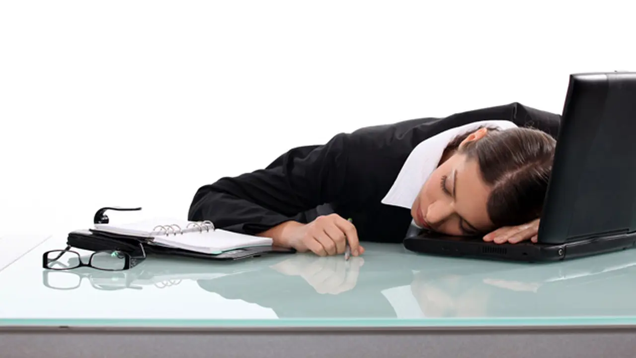 pecah konsentrasi di kantor