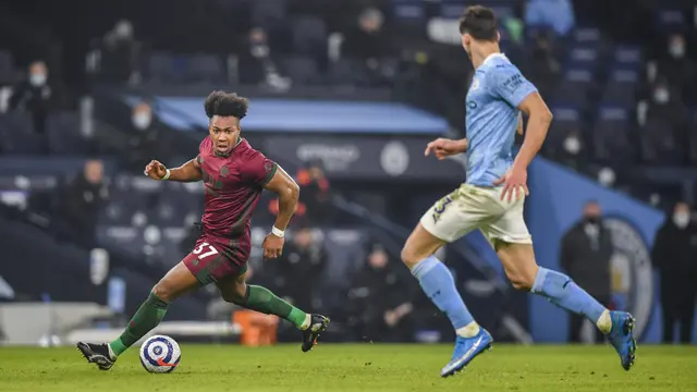 Gabriel Jesus 2 Gol, Man City Sikat Wolverhampton Wanderers 4-1