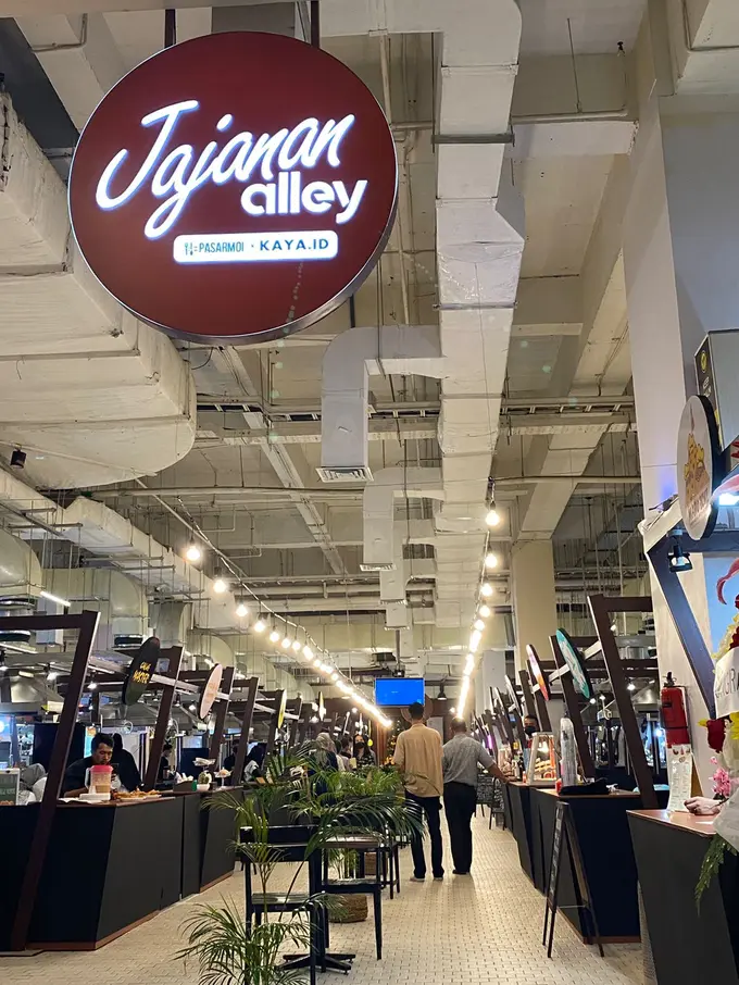 Seperti apa kolaborasi KAYA.ID dan ASRI dalam mengusung UMKM masuk mall? Yuk kita intip keseruan UMKM populer yang kini hadir memeriahkan konsep baru Pasar MOI di Mall of Indonesia.