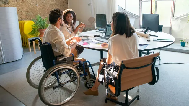 Contoh ilustrasi lingkungan pekerjaan