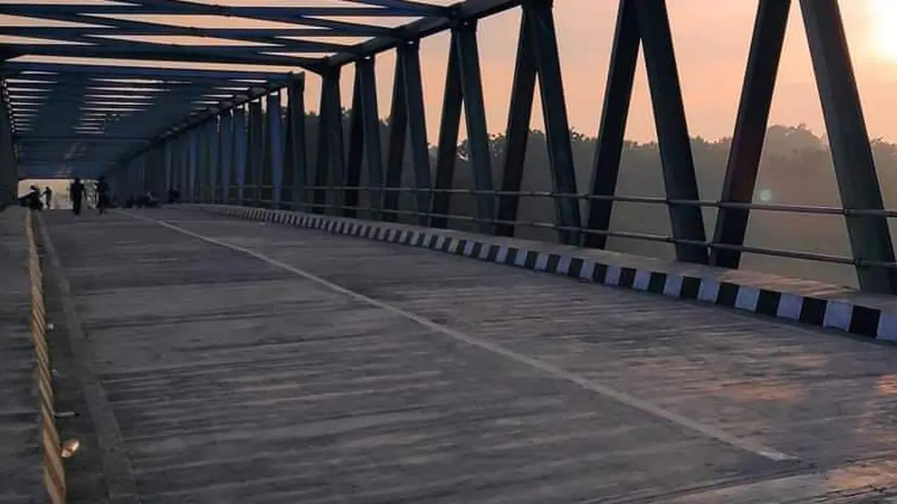 Jembatan Bengawan Solo