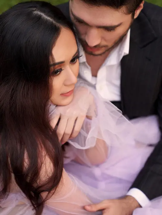 Aura Kasih (Instagram/eryckama_ral)